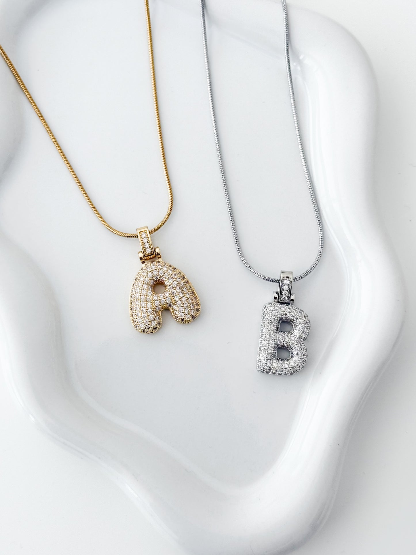 Collana LETTERING